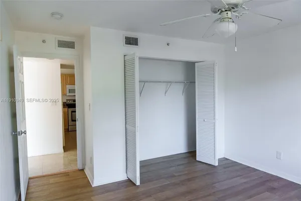 $2,500 | 509 East Sheridan Street, Unit 3083, Dania Beach, FL 33004