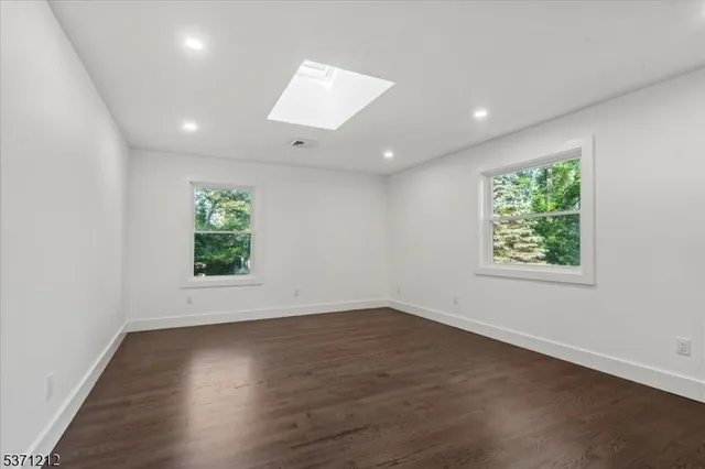 $699,888 | 13 Landing Road, West Milford, NJ 07421