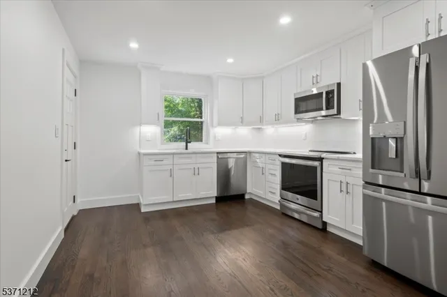 $699,888 | 13 Landing Road, West Milford, NJ 07421