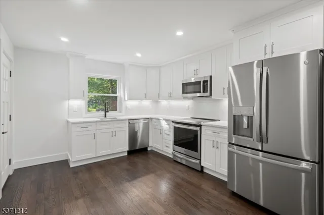 $699,888 | 13 Landing Road, West Milford, NJ 07421