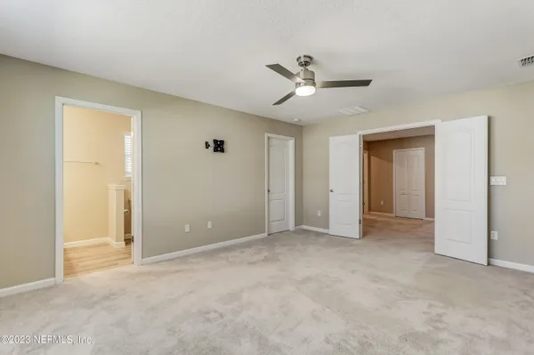 a view of empty room
