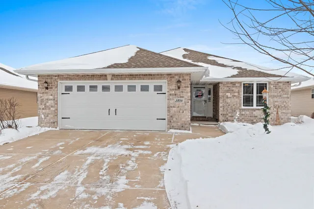 $375,000 | 3816 Shore Crest Lane, Green Bay, WI 54311