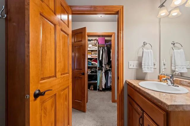 $375,000 | 3816 Shore Crest Lane, Green Bay, WI 54311