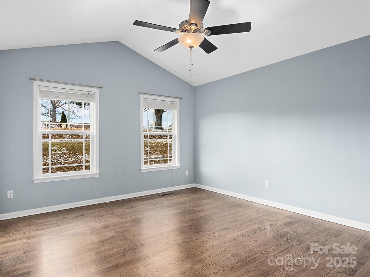 159 Greenridge Road Weaverville, NC 28787 - Photo 17 of 30 Gallery Image 17