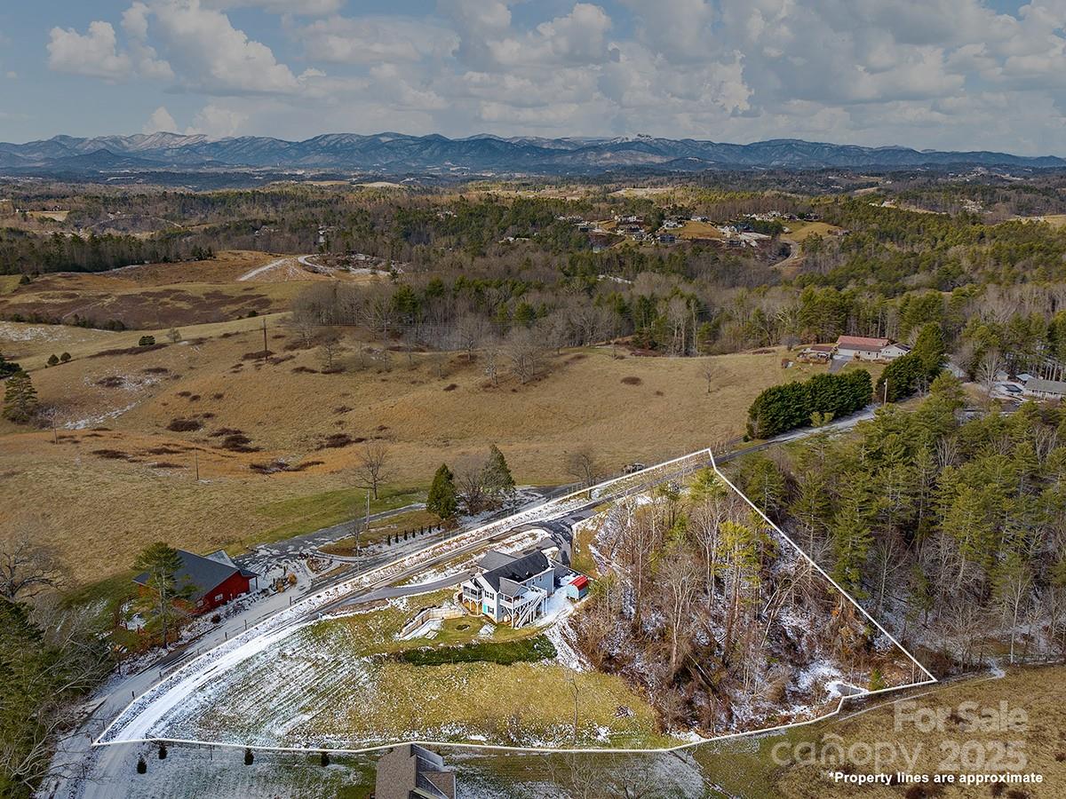 159 Greenridge Road Weaverville, NC 28787 - Photo 2 of 30 Gallery Image 2