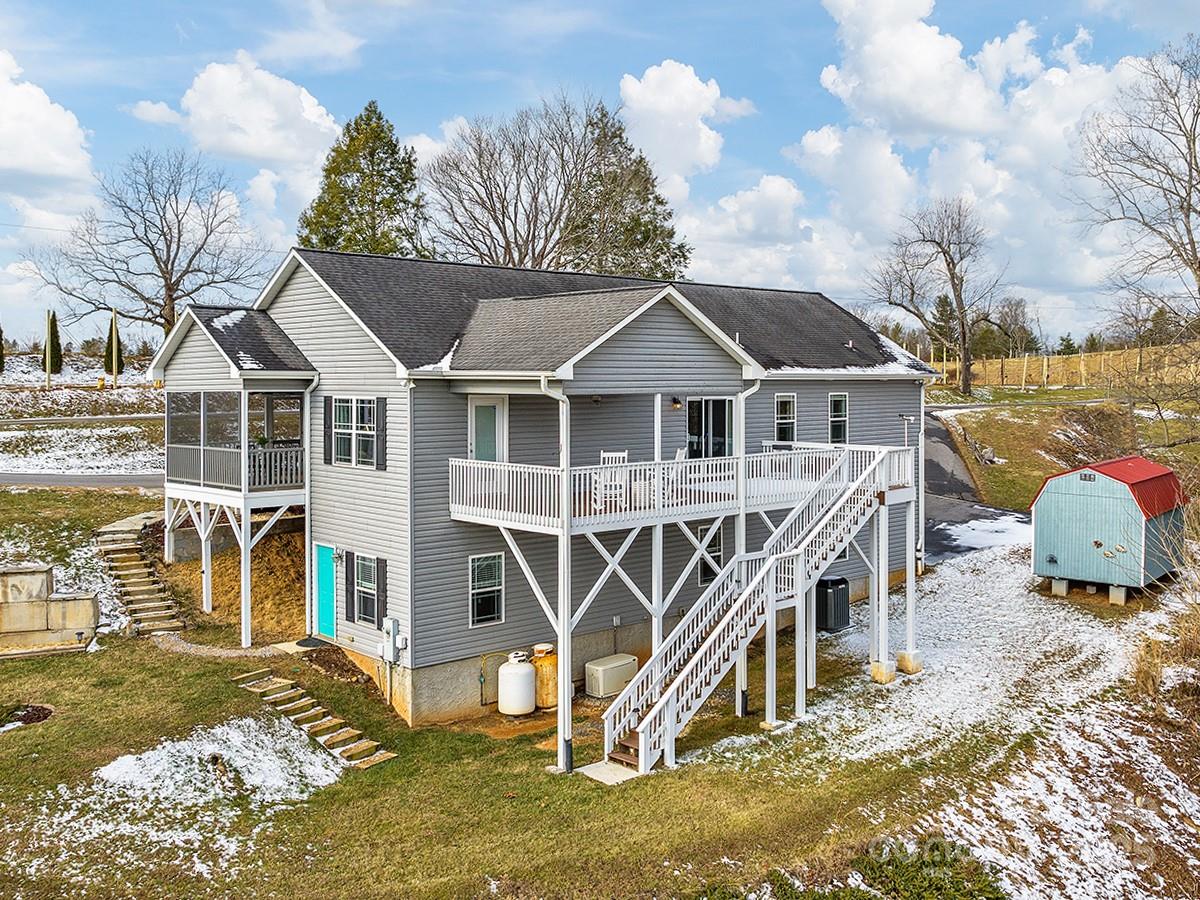 159 Greenridge Road Weaverville, NC 28787 - Photo 26 of 30 Gallery Image 26