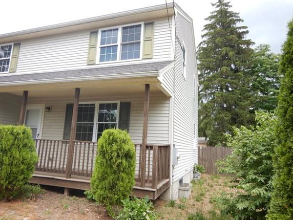 153 Cloran Street Springfield, MA 01109 - Photo 3 of 36 Gallery Image 3