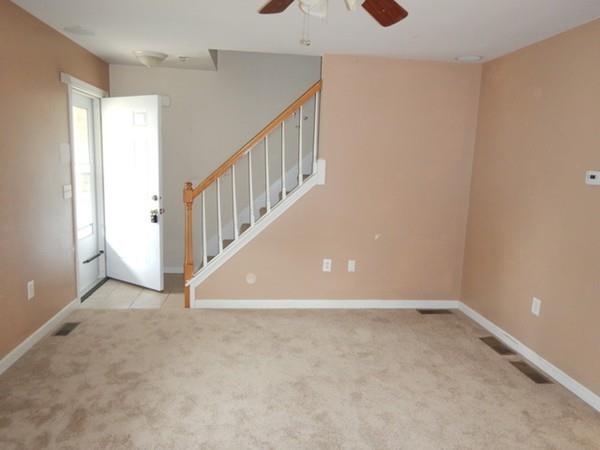 153 Cloran Street Springfield, MA 01109 - Photo 8 of 36 Gallery Image 8