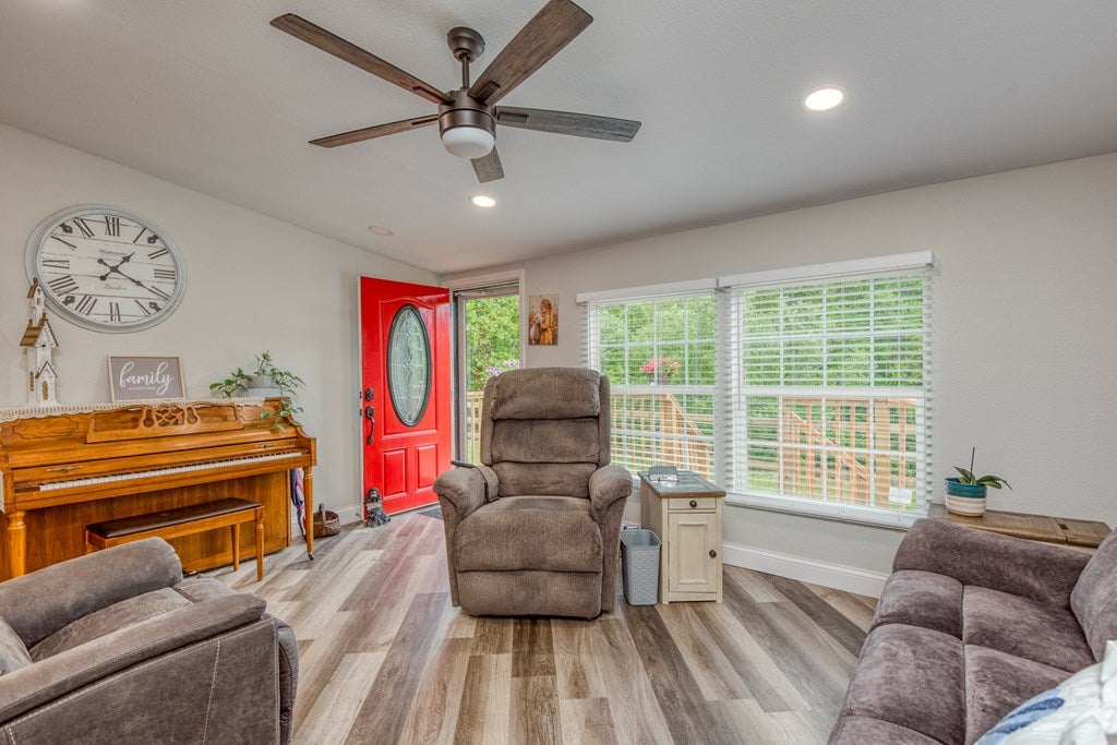 16057 Rich Valley Road Abingdon, VA 24210 - Photo 13 of 25 Gallery Image 13