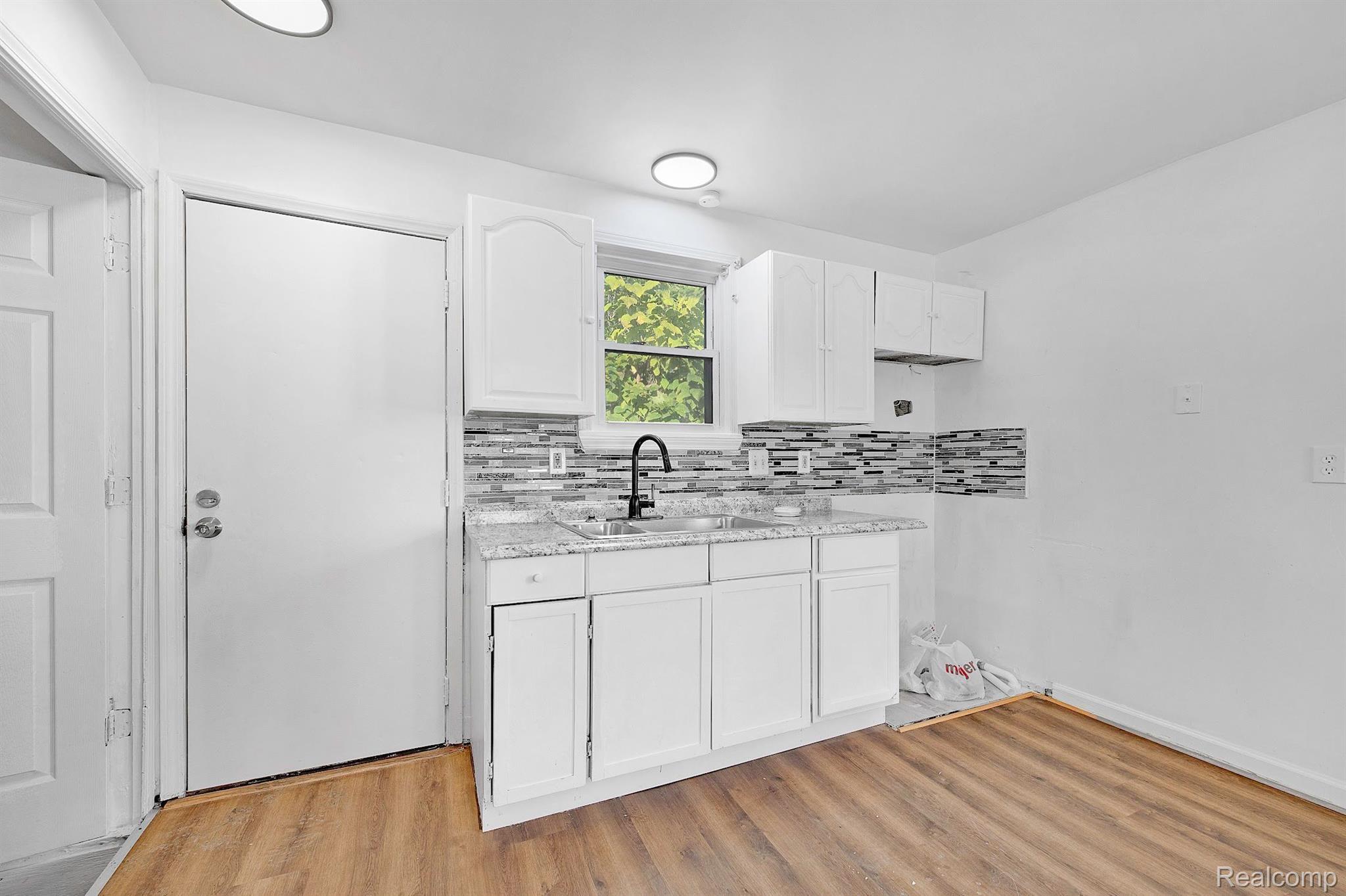 3624 Inkster Road Inkster, MI 48141 - Photo 11 of 17 Gallery Image 11