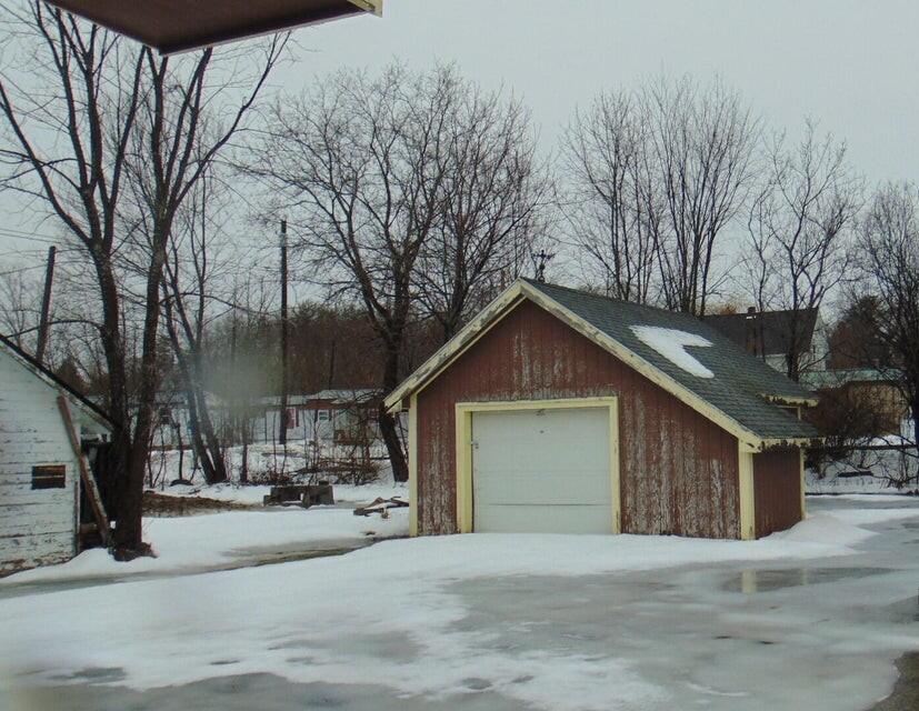 35 Riverside Street Milo, ME 04463 - Photo 5 of 17 20240329202242688901000000-o