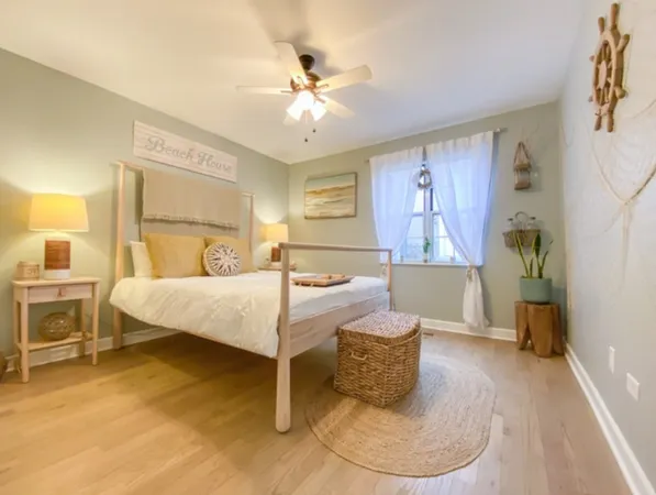 $299,900 | 443 North Lake Shore Drive, Palatine, IL 60067