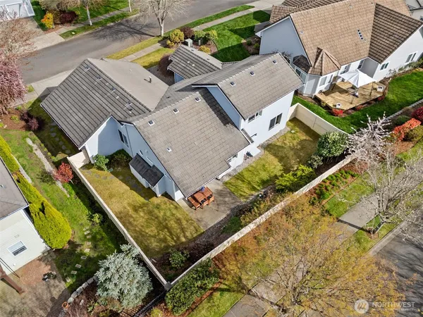$635,000 | 4209 Campus Green Drive Northeast, Lacey, WA 98516