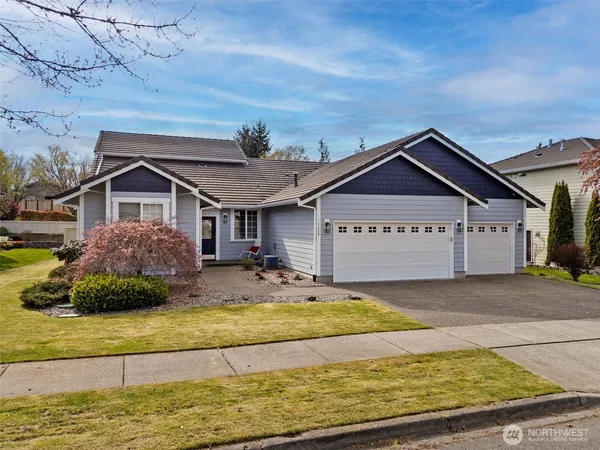 $635,000 | 4209 Campus Green Drive Northeast, Lacey, WA 98516