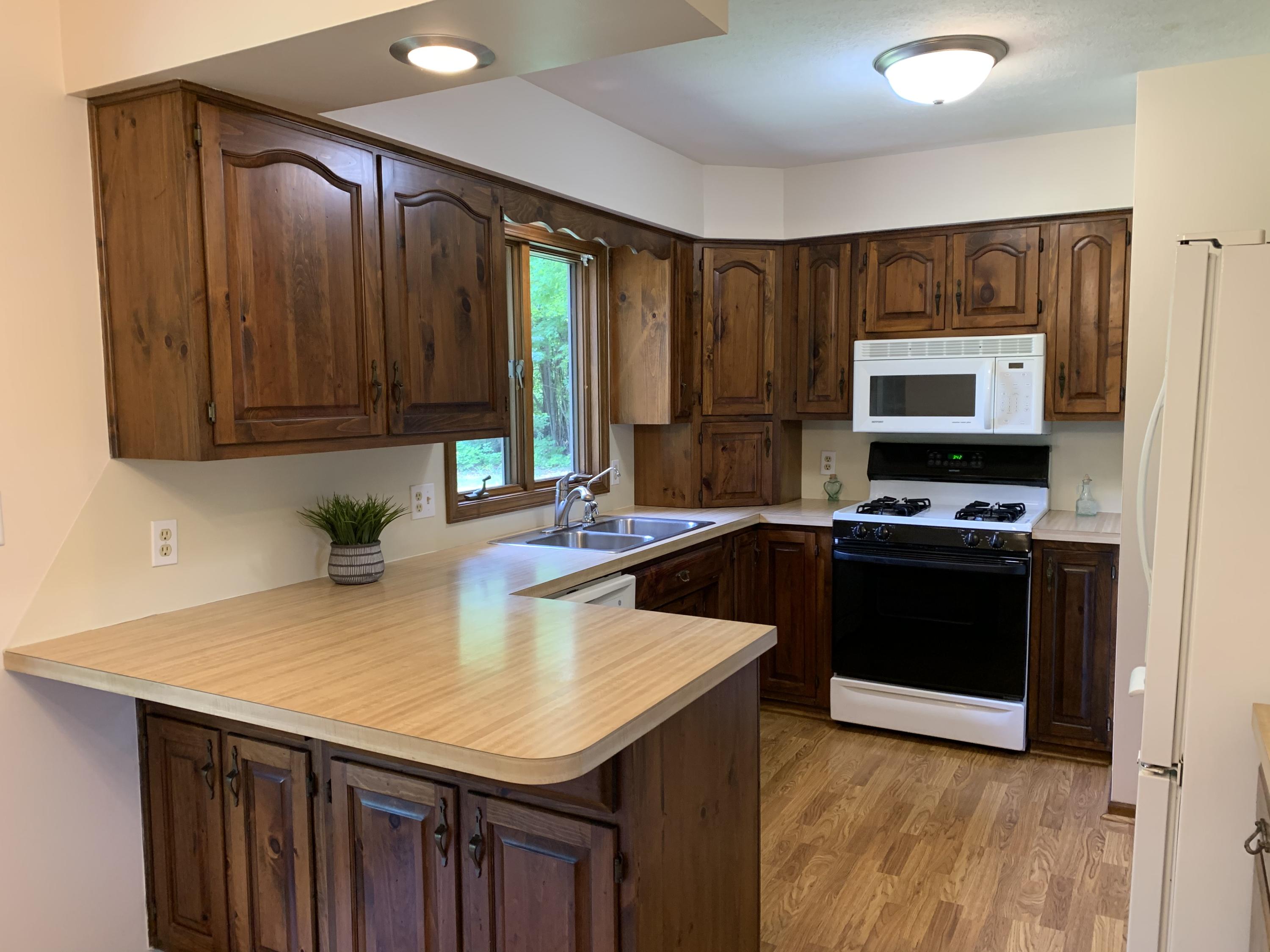 6210 Whites Bridge Road Belding, MI 48809 - Photo 12 of 30 IMG_4320