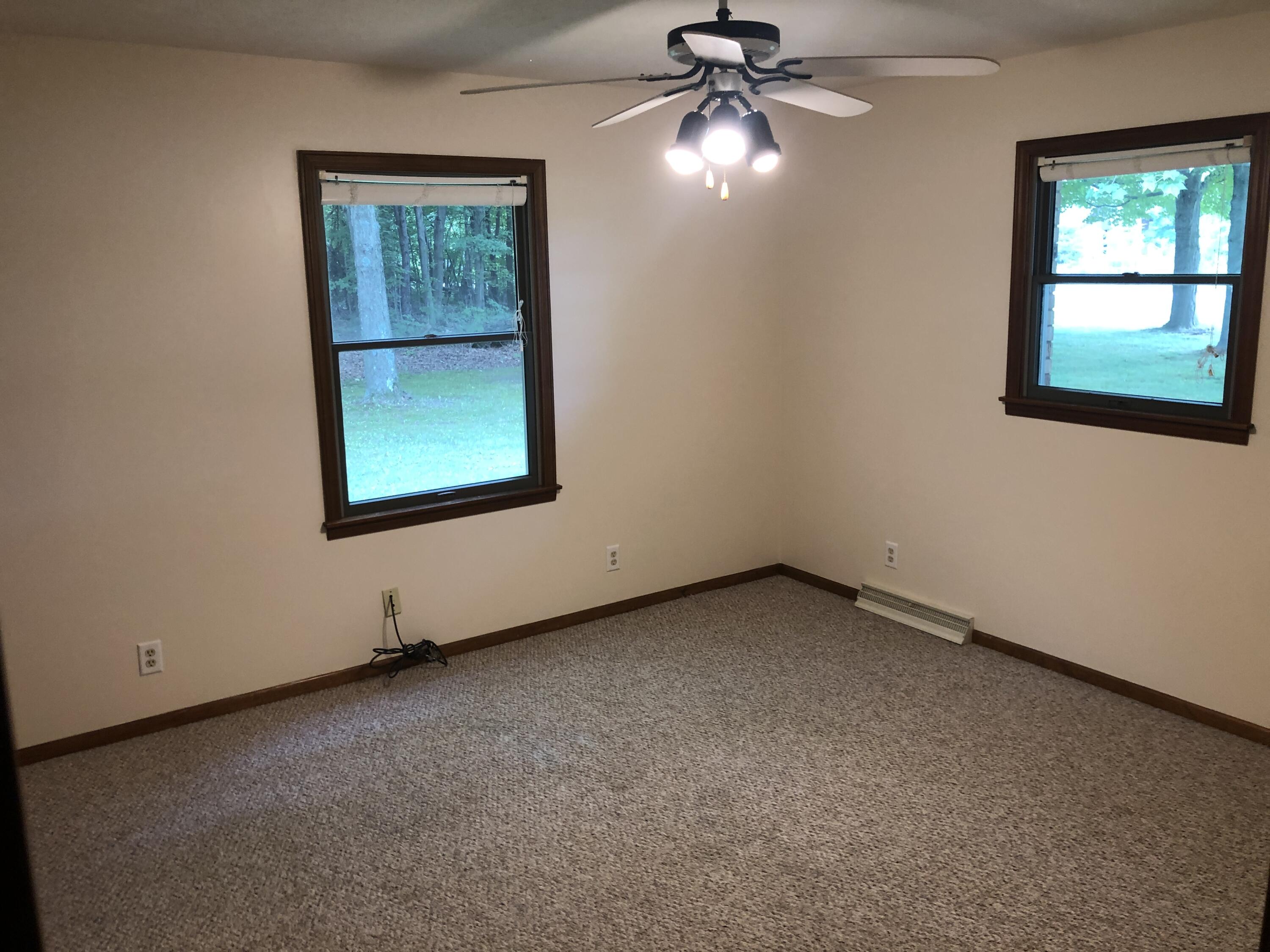 6210 Whites Bridge Road Belding, MI 48809 - Photo 22 of 30 93D01481-1262-4F36-AC1A-0629DFA18D5E