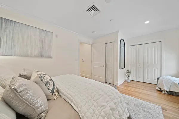 $3,800 | 321 Hammond Pond Parkway, Unit 105, Brookline, MA 02467