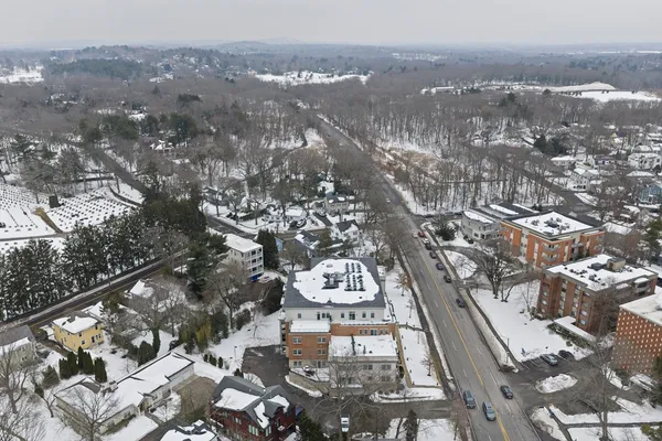 $3,800 | 321 Hammond Pond Parkway, Unit 105, Brookline, MA 02467