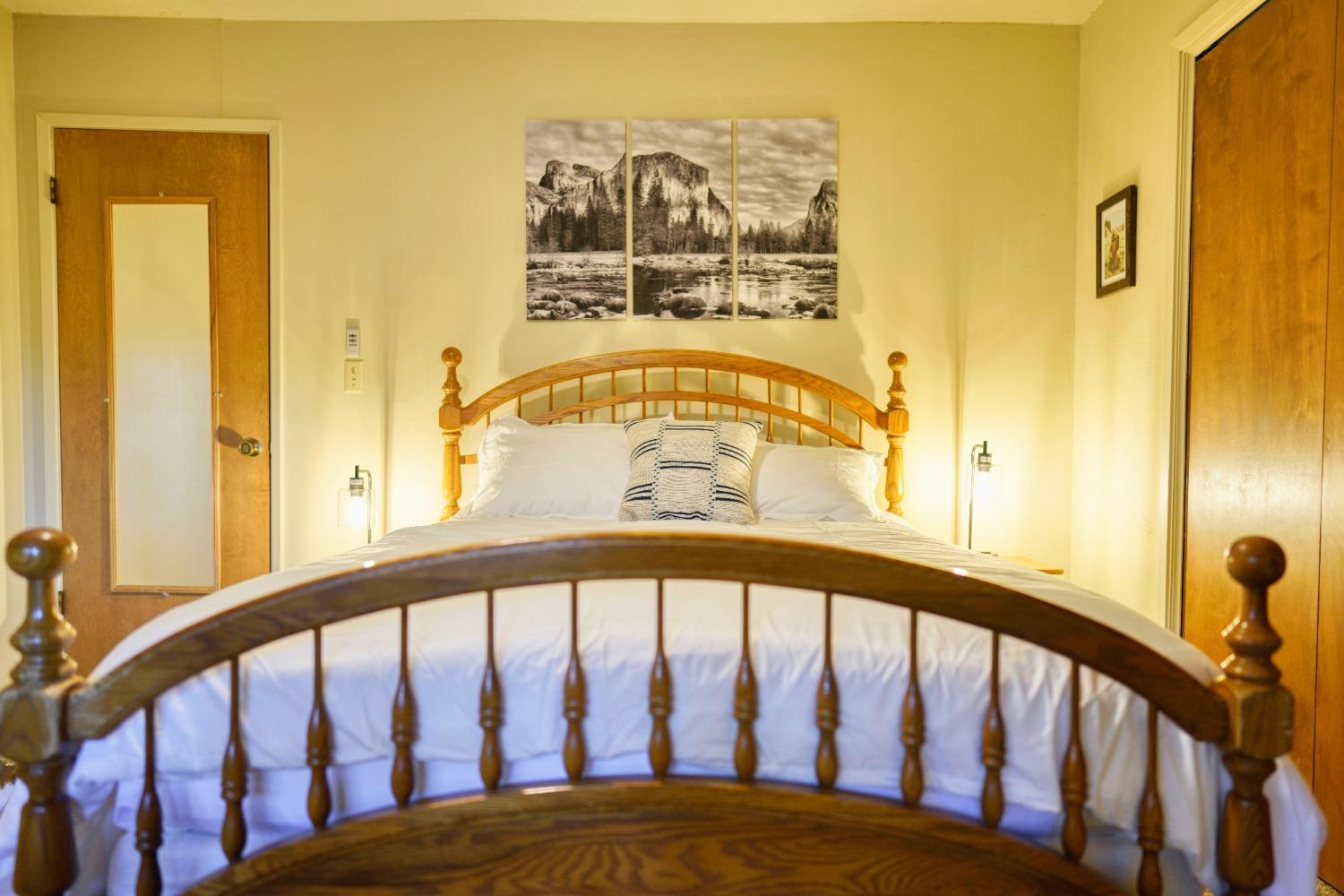 42917 Scenic Drive Oakhurst, CA 93644 - Photo 26 of 50 a view of a balcony