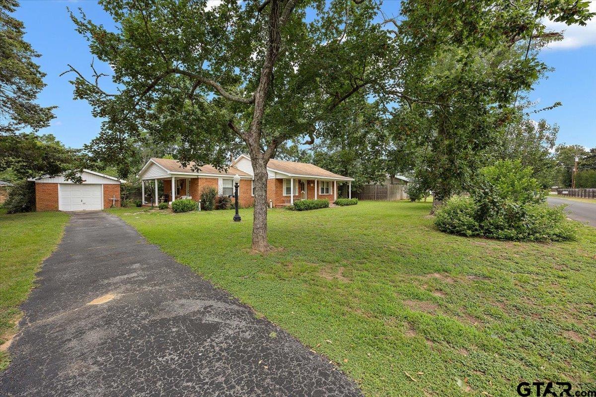 190 Fairview Street Rusk, TX 75785 - Photo 9 of 28