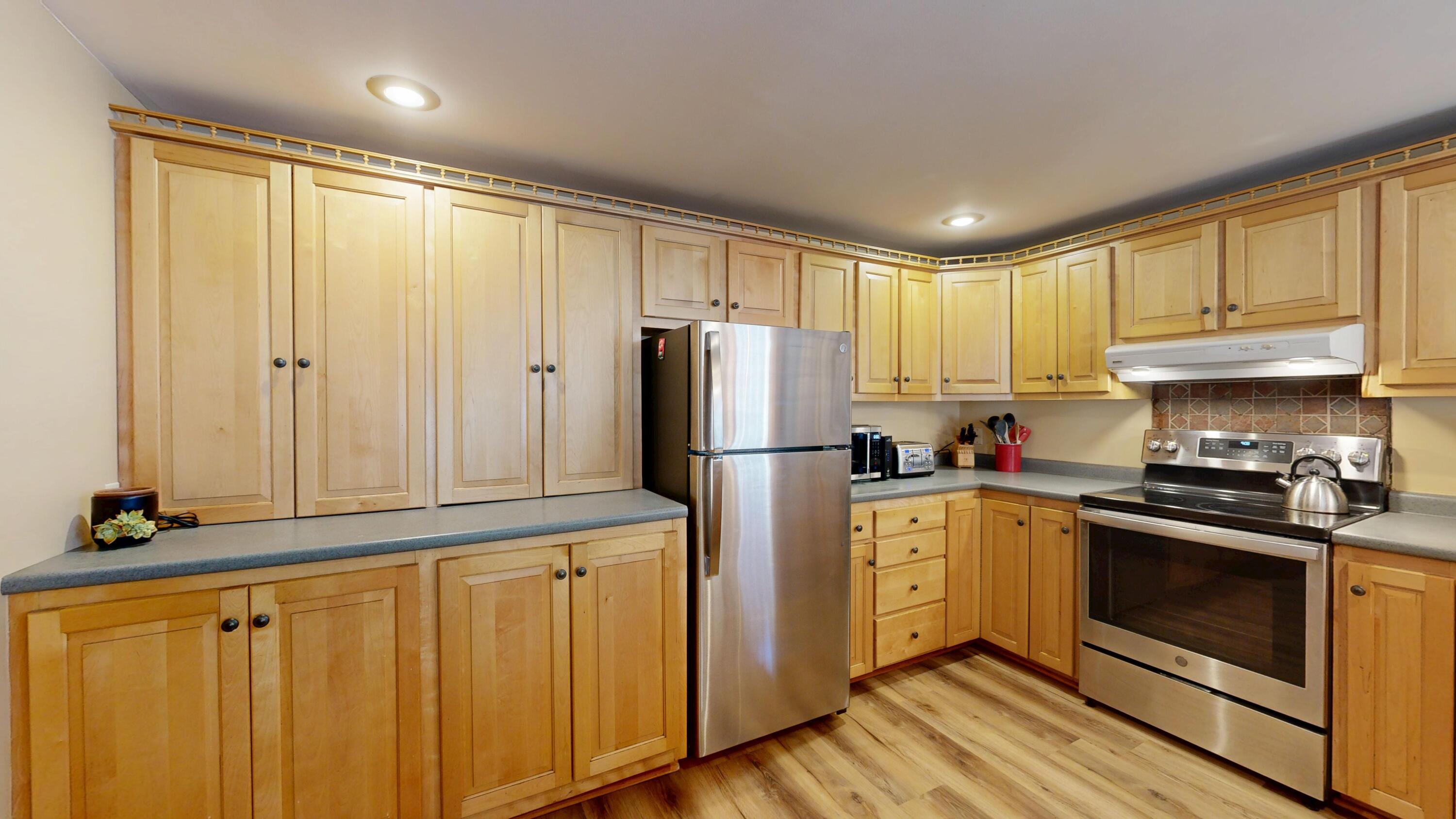 194 Hearthside Road Standish, ME 04084 - Photo 21 of 86 Kitchen