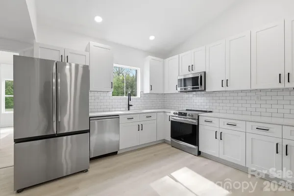 $460,000 | 501 Friendship Drive, Matthews, NC 28105