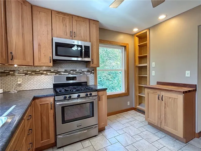 $249,900 | 2424 South 26 Street, Kansas City, KS 66106