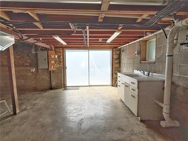 $249,900 | 2424 South 26 Street, Kansas City, KS 66106