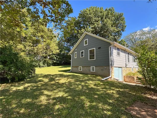 $249,900 | 2424 South 26 Street, Kansas City, KS 66106