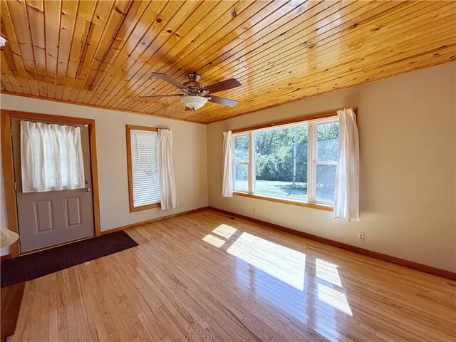 $249,900 | 2424 South 26 Street, Kansas City, KS 66106