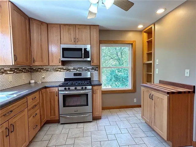 $249,900 | 2424 South 26 Street, Kansas City, KS 66106