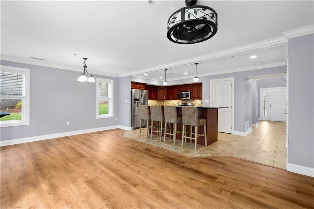 121 Anderson Station Venetia, PA 15367 - Photo 8 of 28