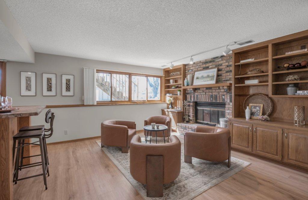 6677 Countryside Drive Eden Prairie, MN 55346 - Photo 17 of 36