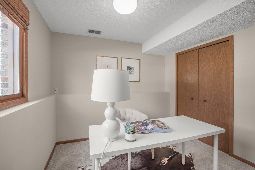 6677 Countryside Drive Eden Prairie, MN 55346 - Photo 24 of 36