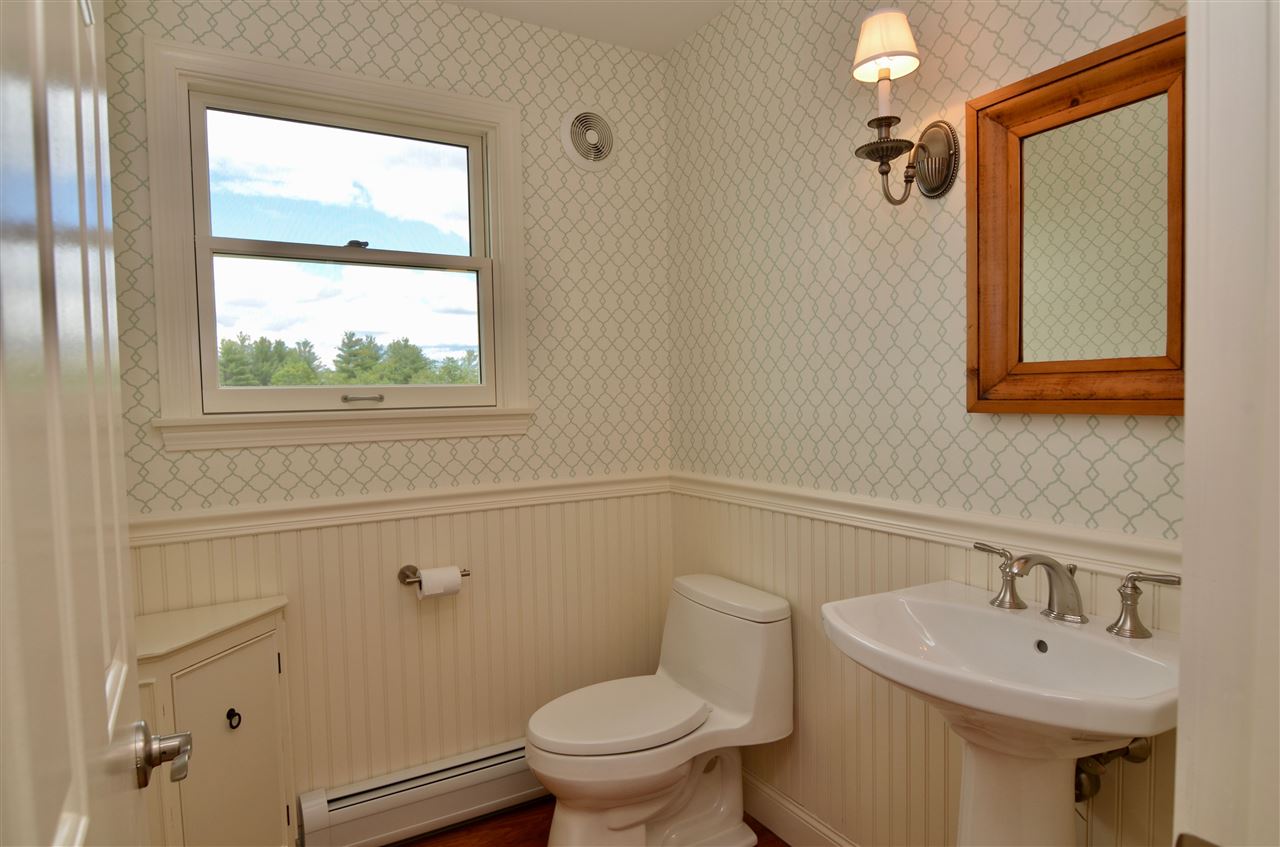 237 Sutton Road New London, NH 03257 - Photo 8 of 15 Gallery Image 8
