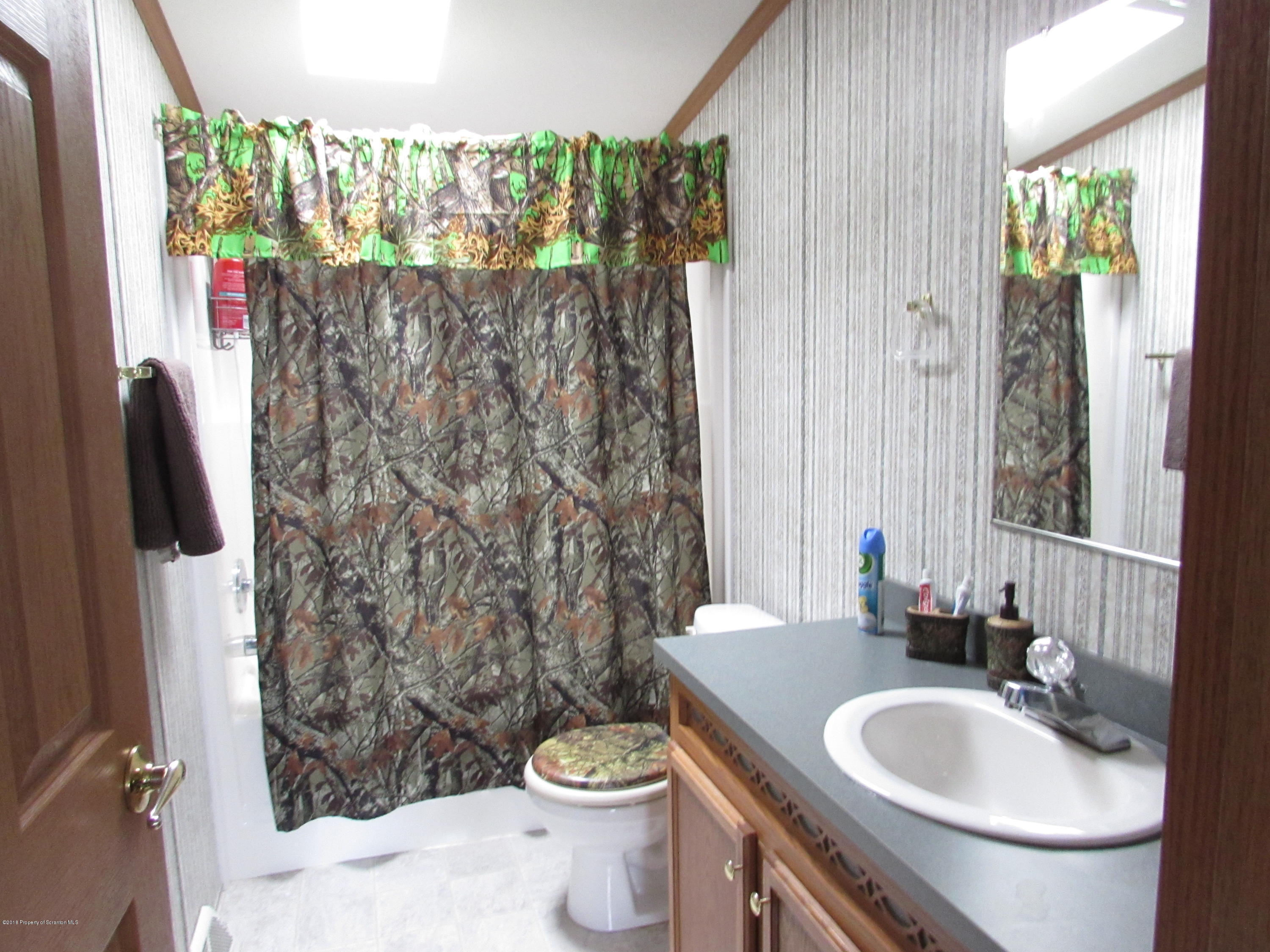 690 Squier Hill Road Nicholson, PA 18446 - Photo 12 of 16 Gallery Image 12