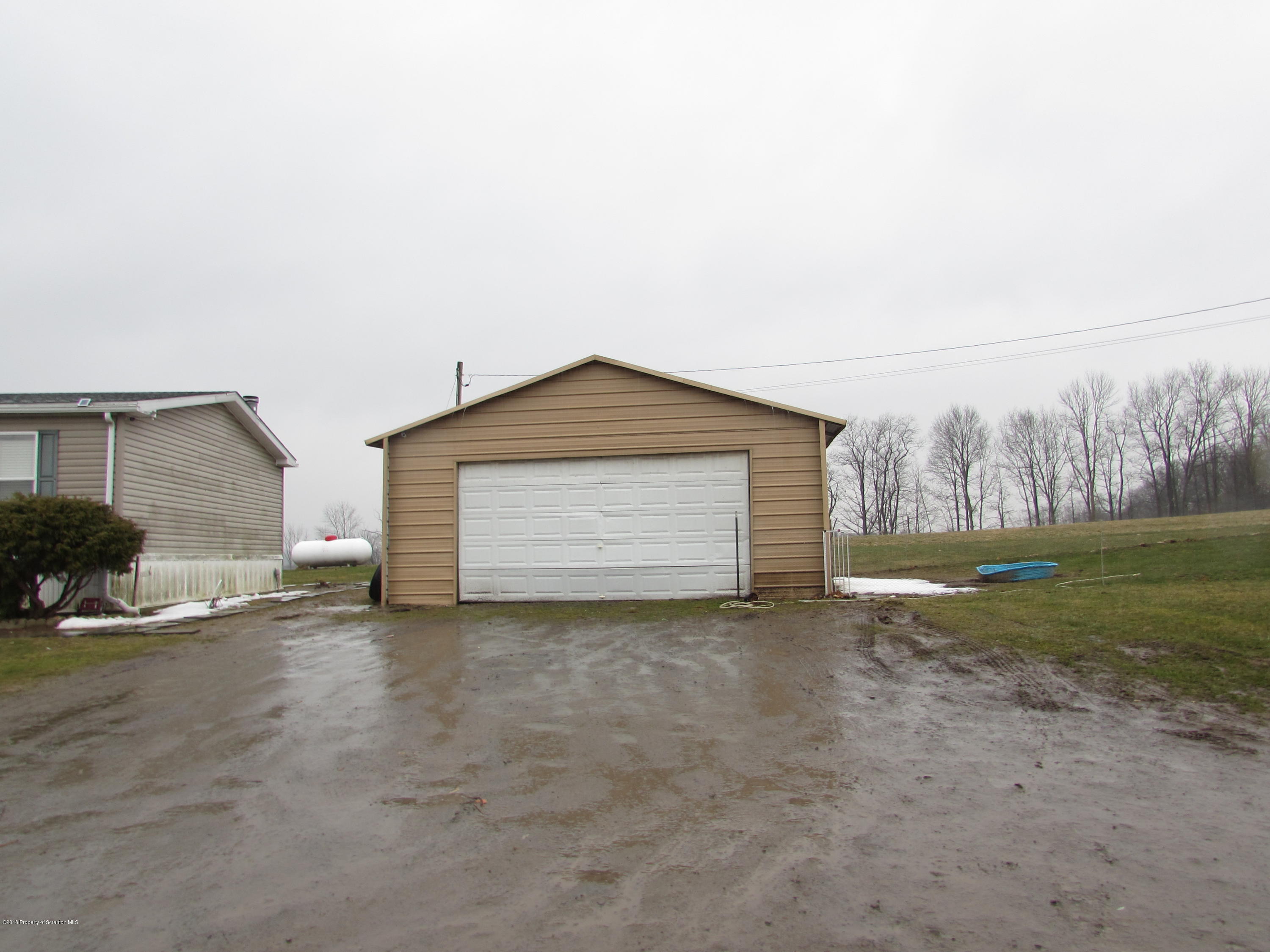 690 Squier Hill Road Nicholson, PA 18446 - Photo 15 of 16 Gallery Image 15