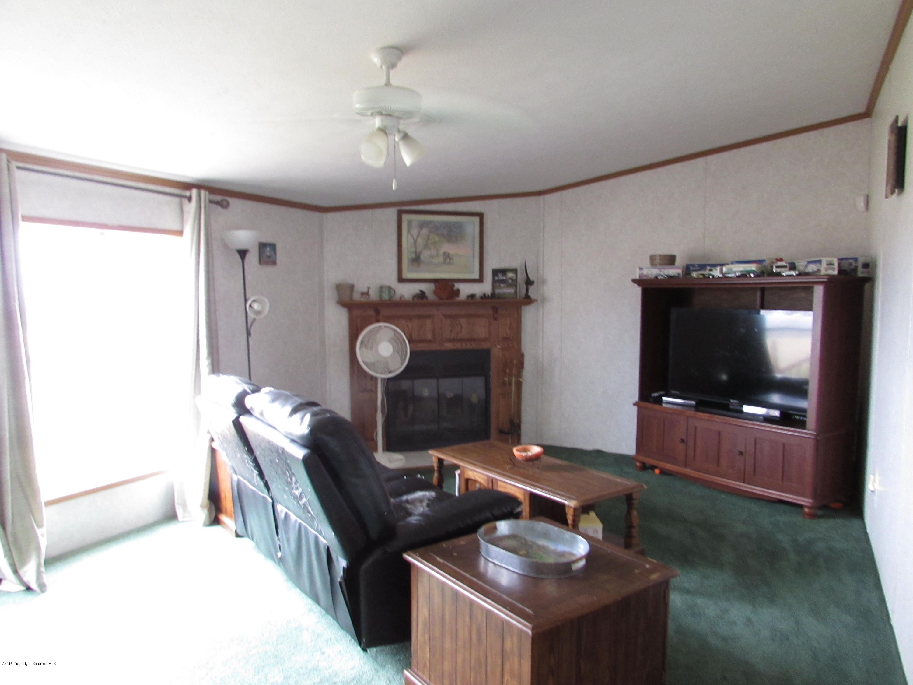 690 Squier Hill Road Nicholson, PA 18446 - Photo 3 of 16 Gallery Image 3