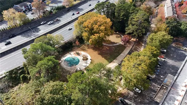 $1,700 | 130 26th Street Northwest, Unit 307, Atlanta, GA 30309
