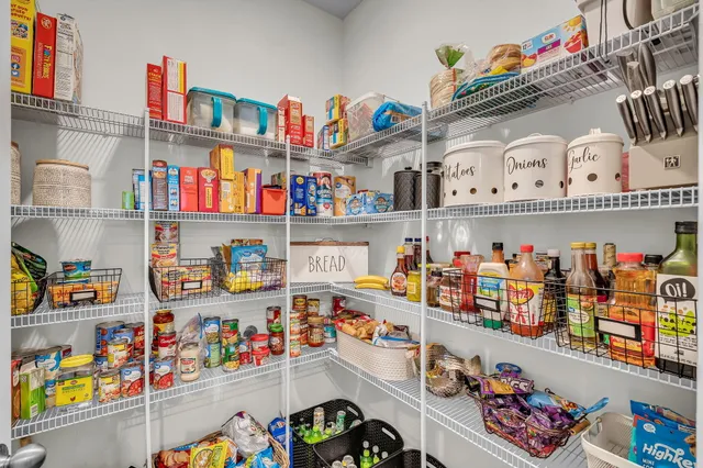 $389,000 | 108 Holly Leaf Lane, Summerville, SC 29486