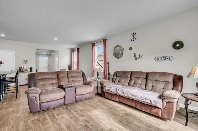 $389,000 | 108 Holly Leaf Lane, Summerville, SC 29486