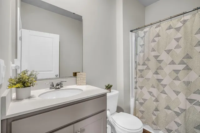 $389,000 | 108 Holly Leaf Lane, Summerville, SC 29486