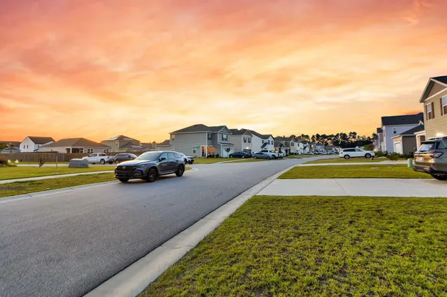 $389,000 | 108 Holly Leaf Lane, Summerville, SC 29486