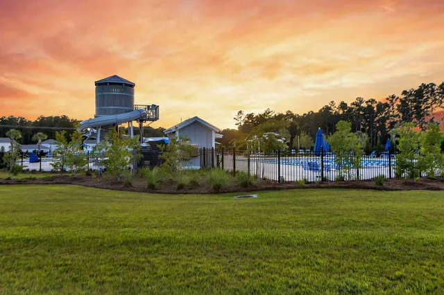 $389,000 | 108 Holly Leaf Lane, Summerville, SC 29486