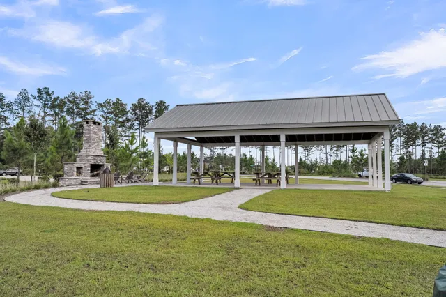 $389,000 | 108 Holly Leaf Lane, Summerville, SC 29486