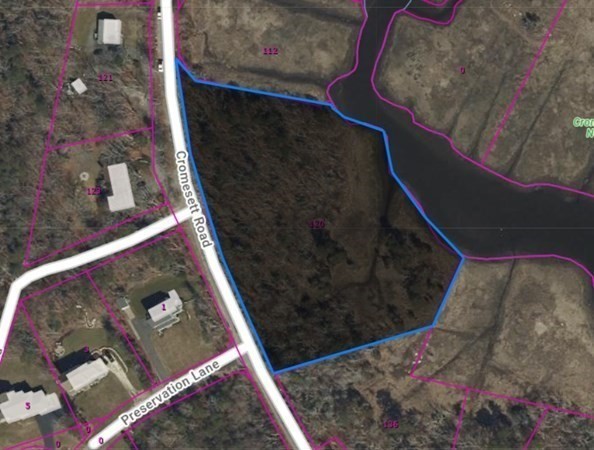 120 Cromesett Road Wareham, MA 02571 - Photo 2 of 12 a view of entryway