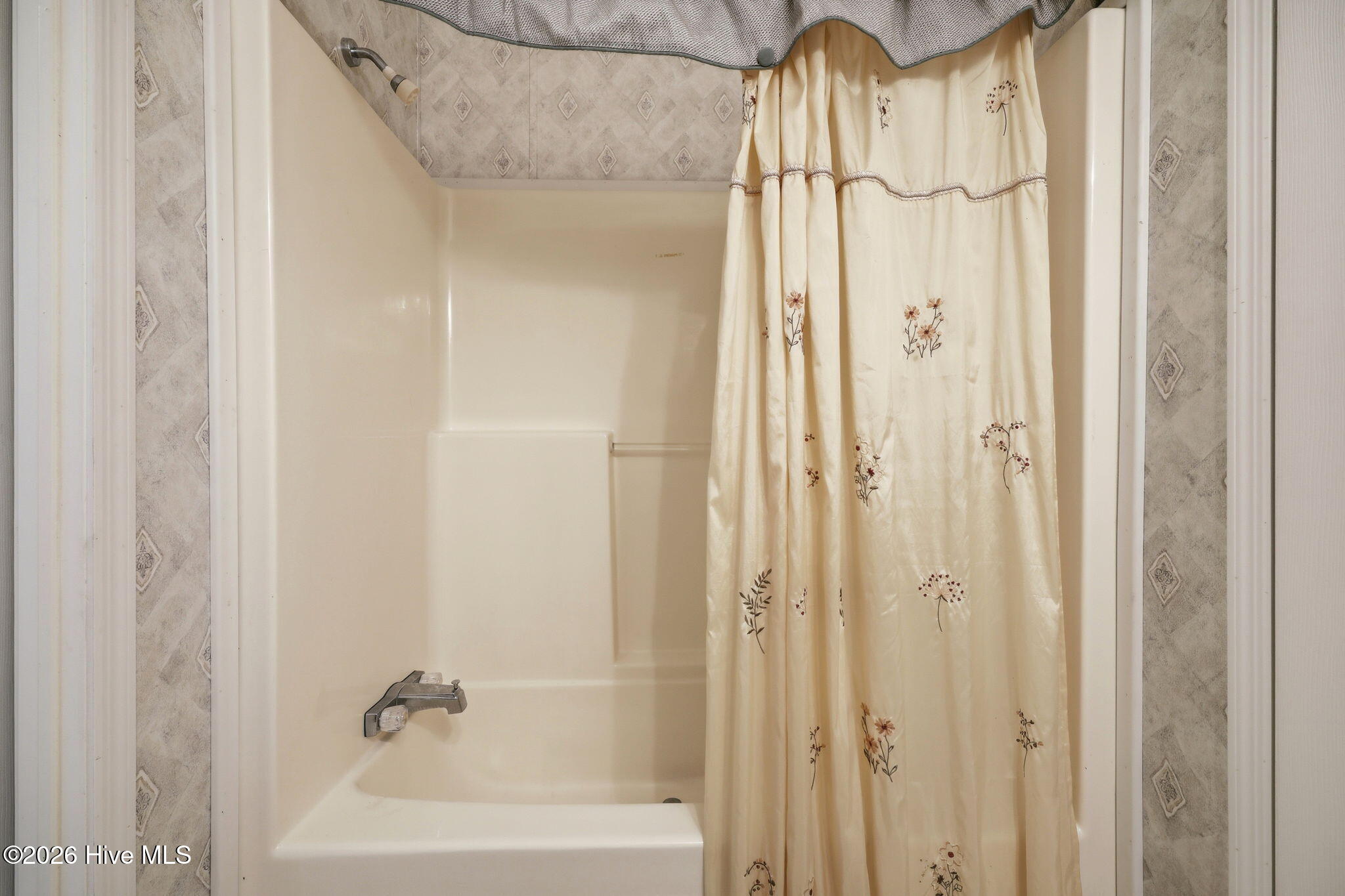 185 Barnes-foster Loop Road Belhaven, NC 27810 - Photo 29 of 52 40-web-or-mls-IMG_0047