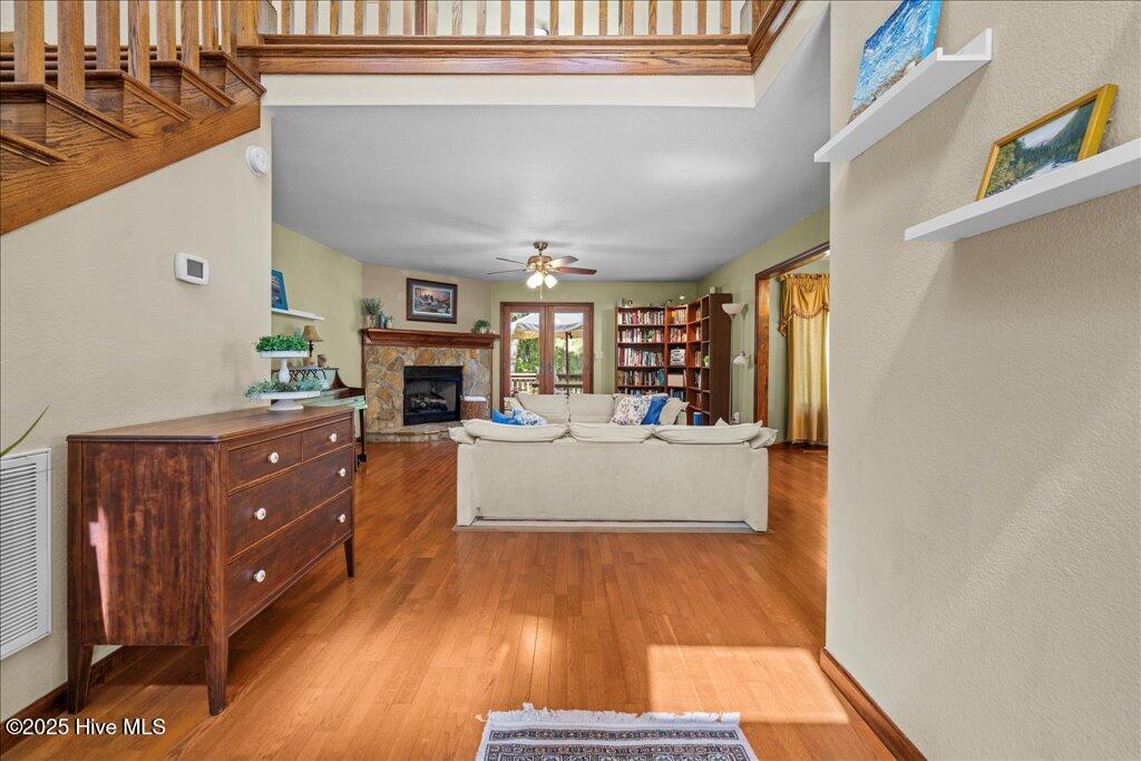 476 Paige Riddick Road Gates, NC 27937 - Photo 7 of 48 Foyer