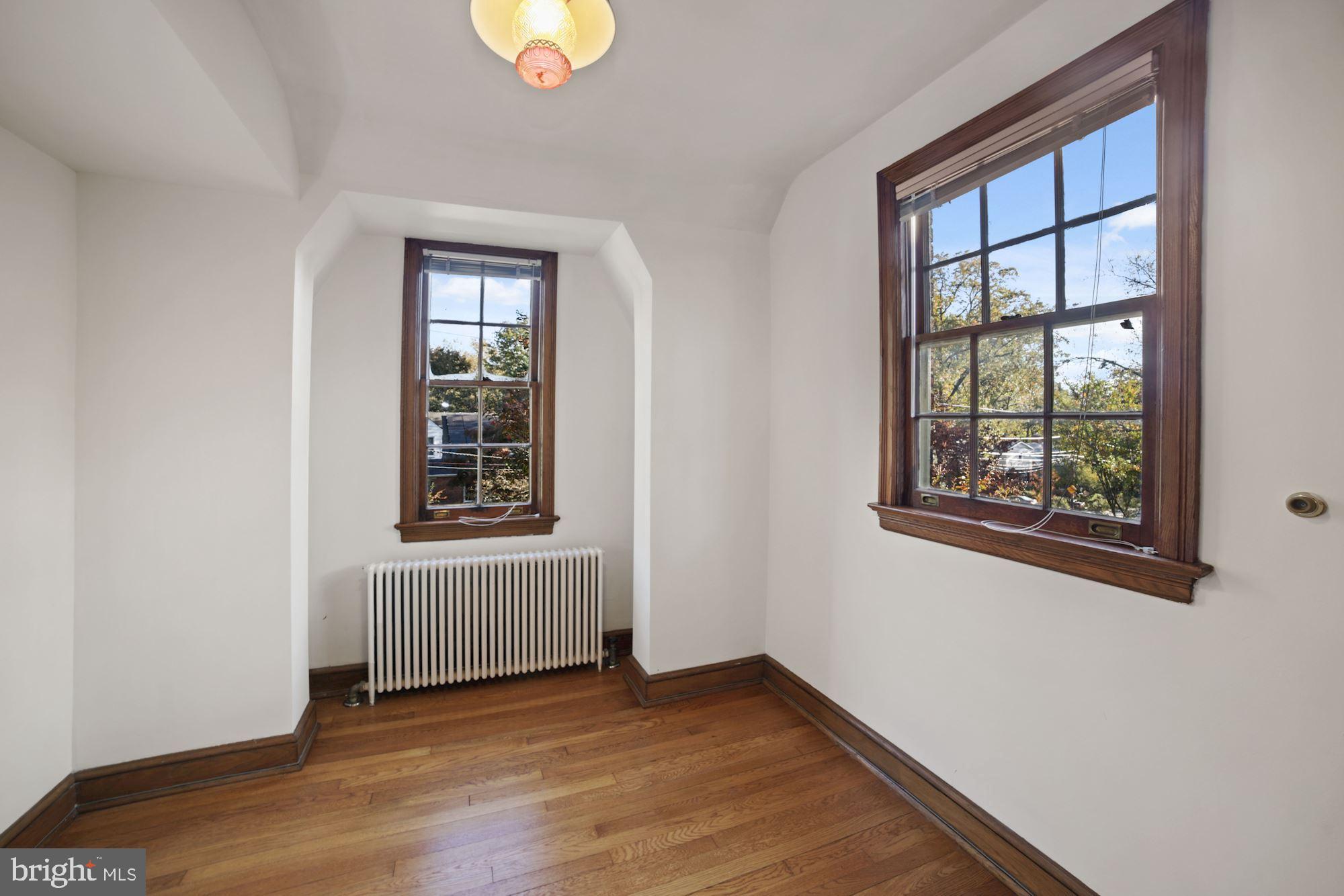 9 Hilltop Road Silver Spring, MD 20910 - Photo 24 of 47