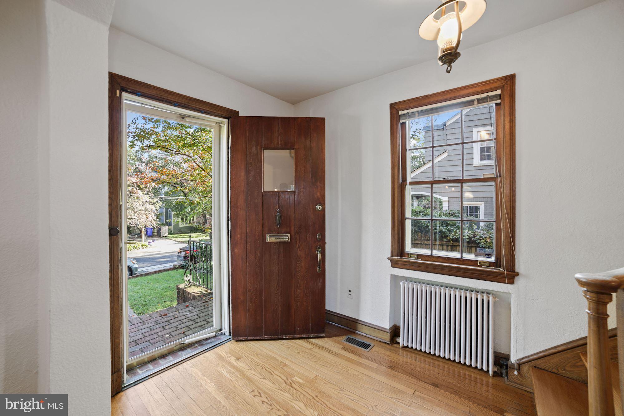 9 Hilltop Road Silver Spring, MD 20910 - Photo 34 of 47